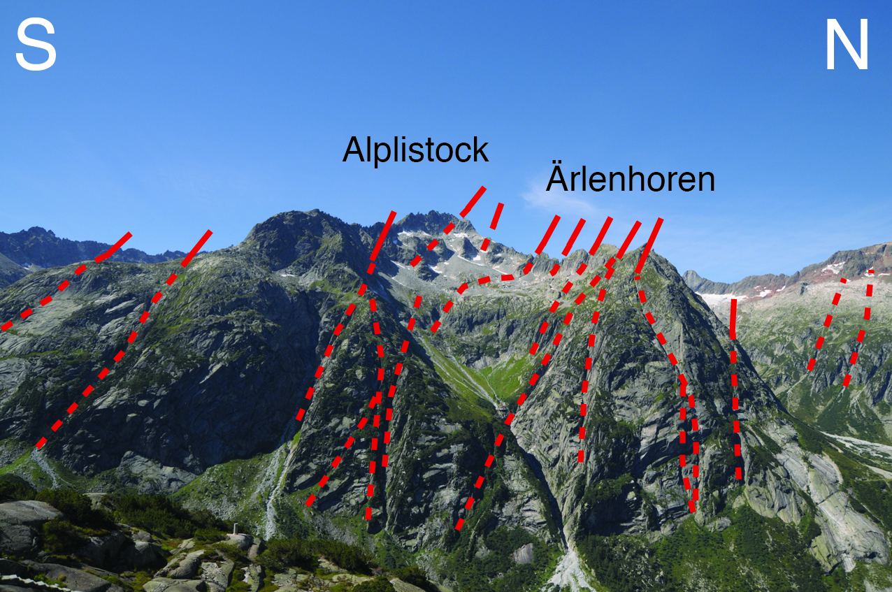 Steile Störungszonen am Arpelistock und Ärelenhoren